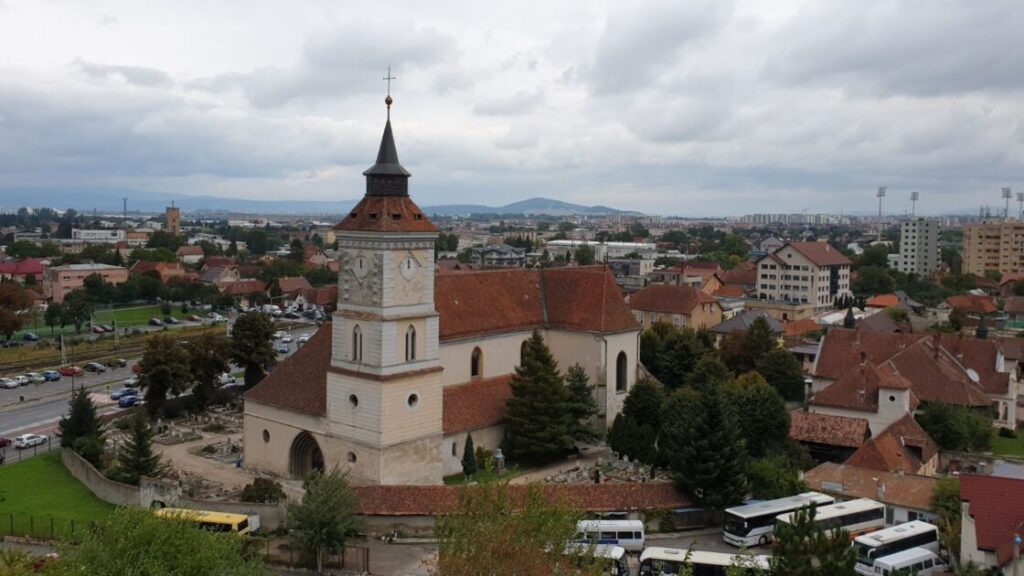 Locuri de vizitat in Brasov - Biserica Bartolomeu