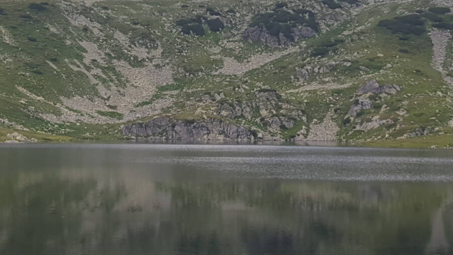 Cel mai mare lac glaciar din Romania - Lacul Bucura
