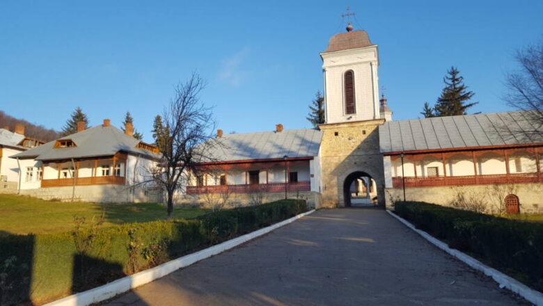 Manastirea Ciolanu. Cea mai veche manastire din Judetul Buzau.