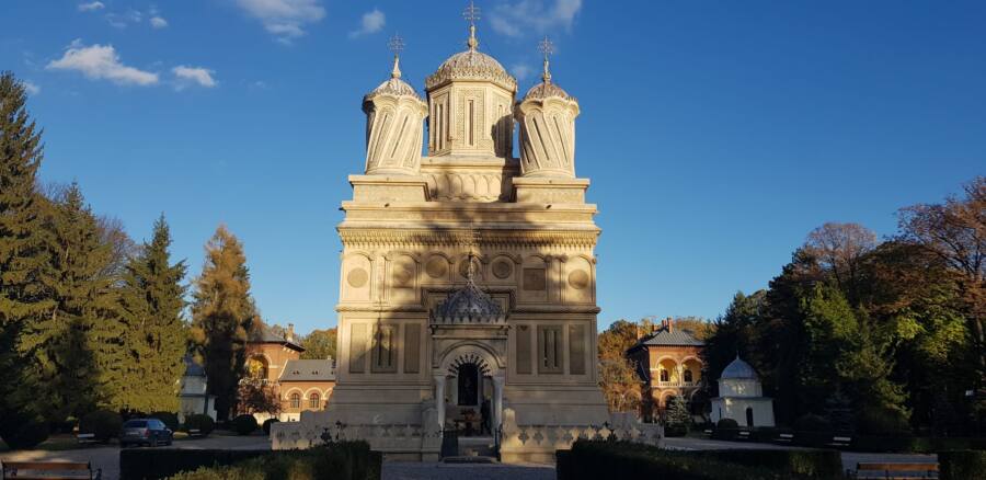 Manastirea Curtea de Arges - Top obiective turistice 